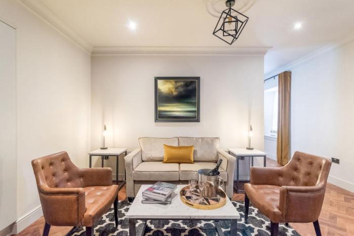 king street aparthotel