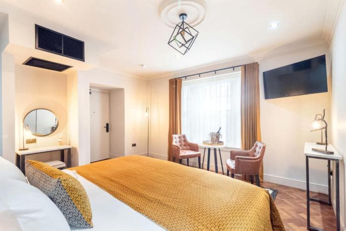 king street aparthotel