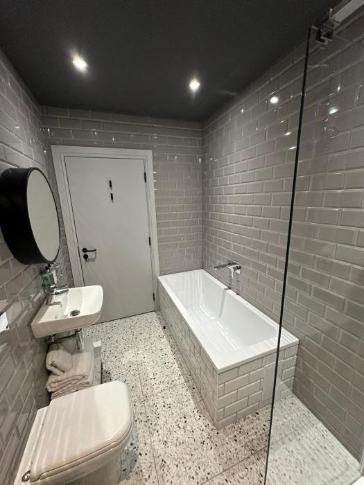 king street aparthotel
