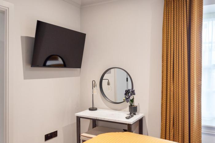 king street aparthotel