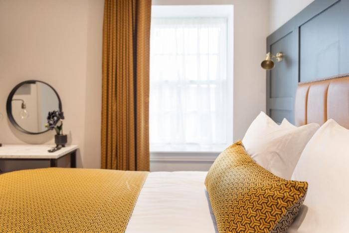 king street aparthotel