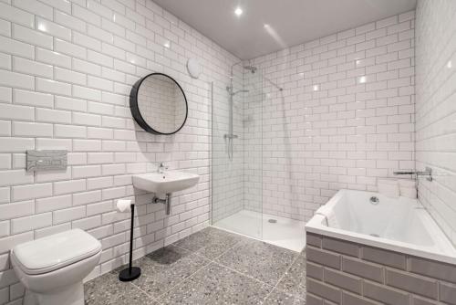 king street aparthotel