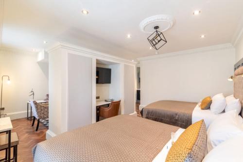 king street aparthotel