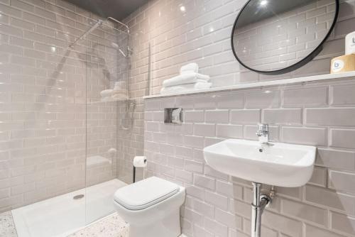 king street aparthotel