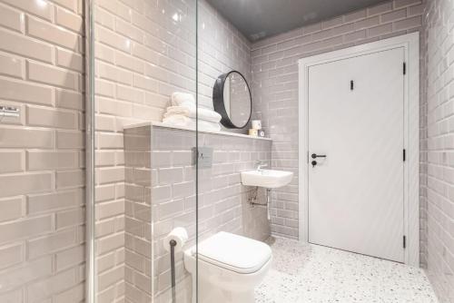 king street aparthotel