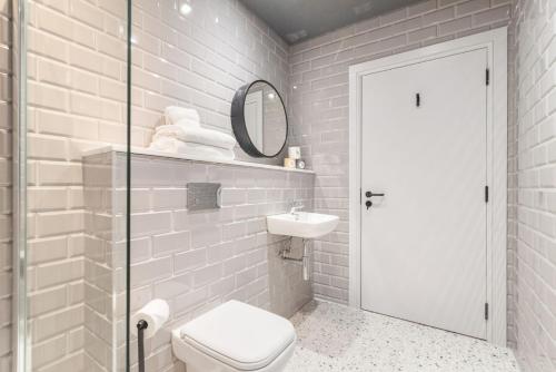 king street aparthotel