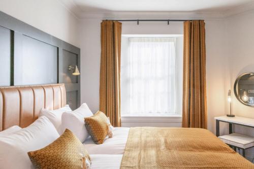 king street aparthotel