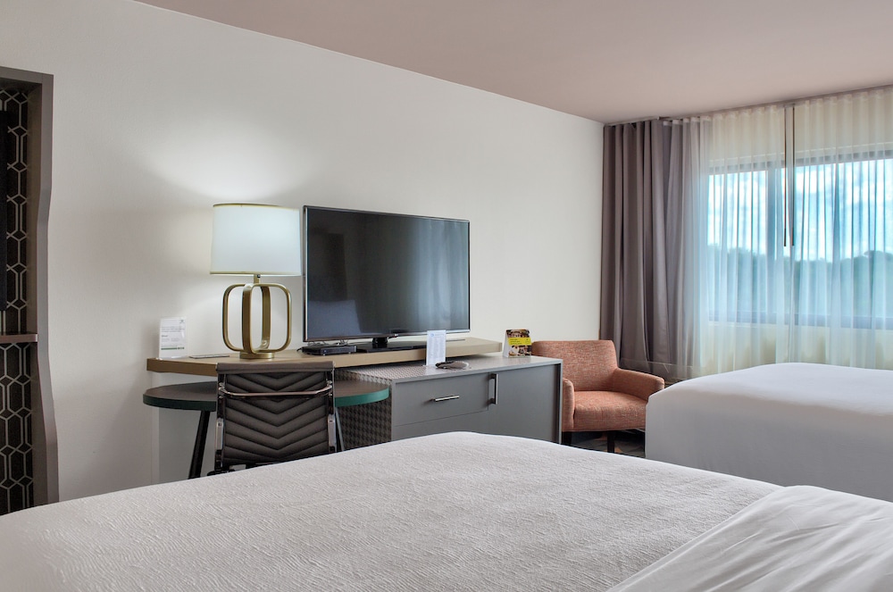 holiday inn mobile west i 10 by ihg
