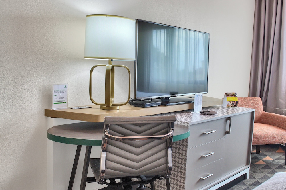 holiday inn mobile west i 10 by ihg