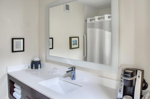 holiday inn mobile west i 10 by ihg