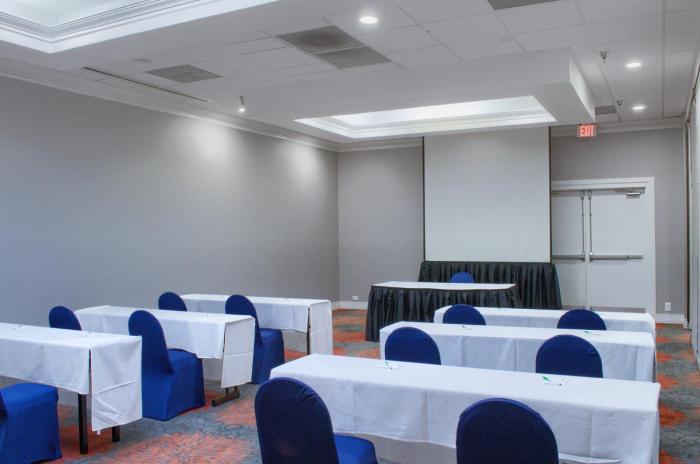 holiday inn mobile west i 10 by ihg