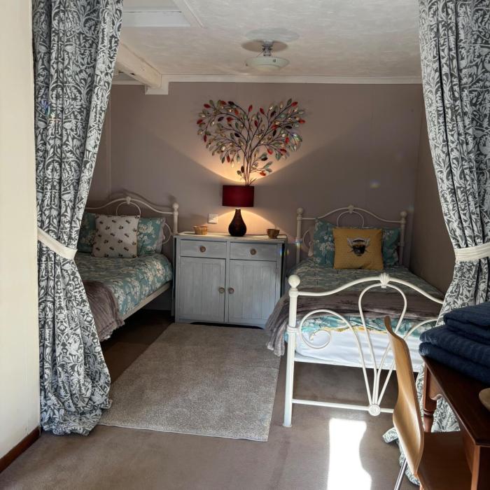 remarkable 2 bed barn in downham market