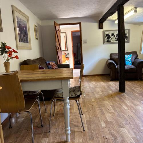 remarkable 2 bed barn in downham market