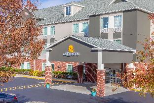 La Quinta Inn & Suites By Wyndham Stonington-Mystic Area,Hope Valley>>Connecticut,3 star