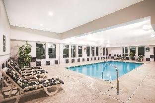 La Quinta Inn & Suites By Wyndham Stonington-Mystic Area,Hope Valley>>Connecticut,3 star