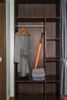 sriphakdi pool villa krabi