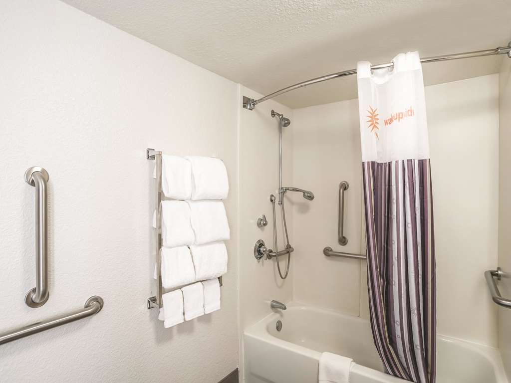 la quinta inn and suites by wyndham phoenix chandler