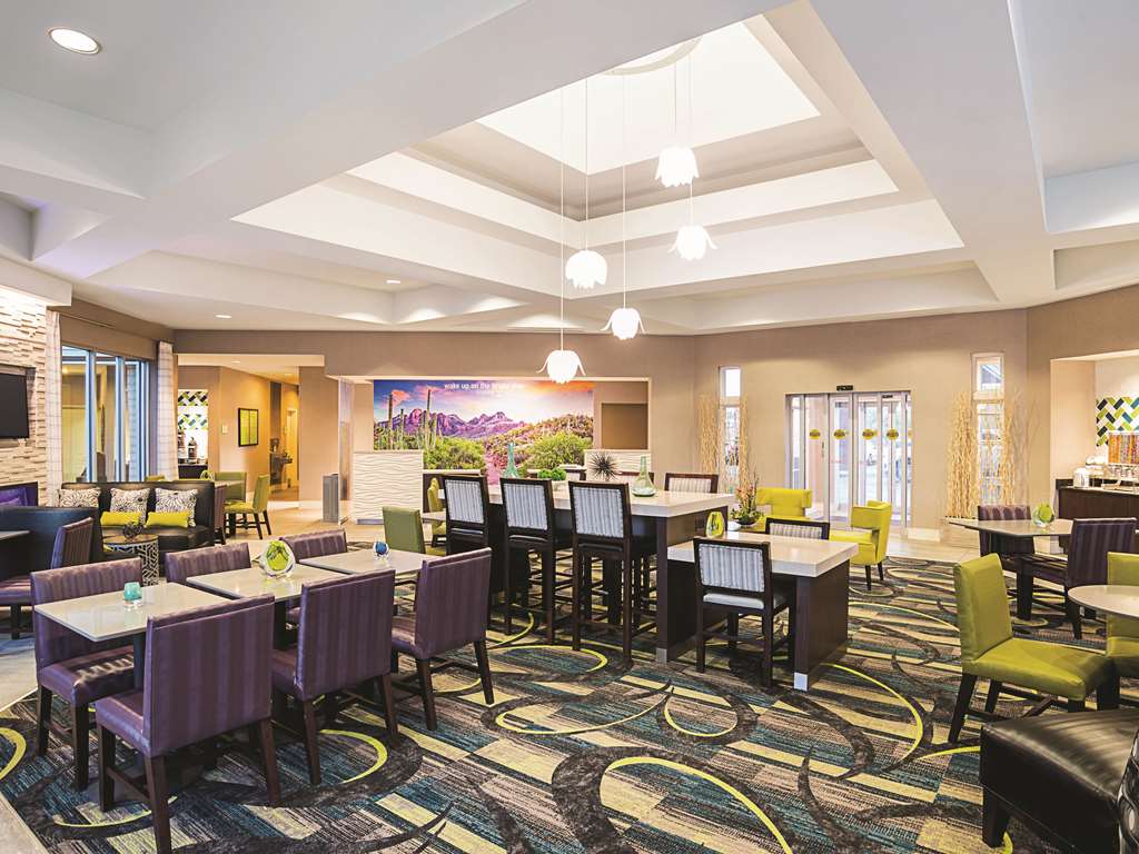 la quinta inn and suites by wyndham phoenix chandler