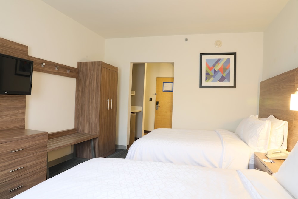 holiday inn express piedras negras by ihg