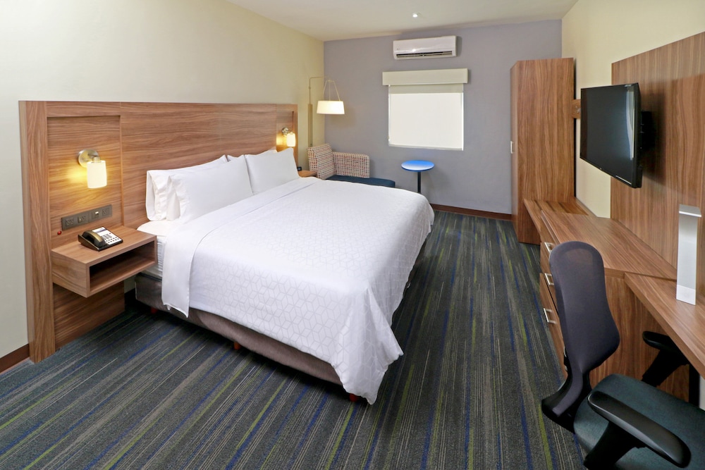 holiday inn express piedras negras by ihg