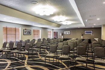 comfort suites pineville ballantyne area