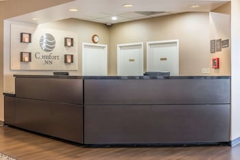 comfort inn and suites piqua near troy i75