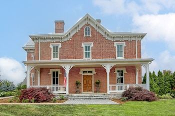 stuart manor bed and breakfast