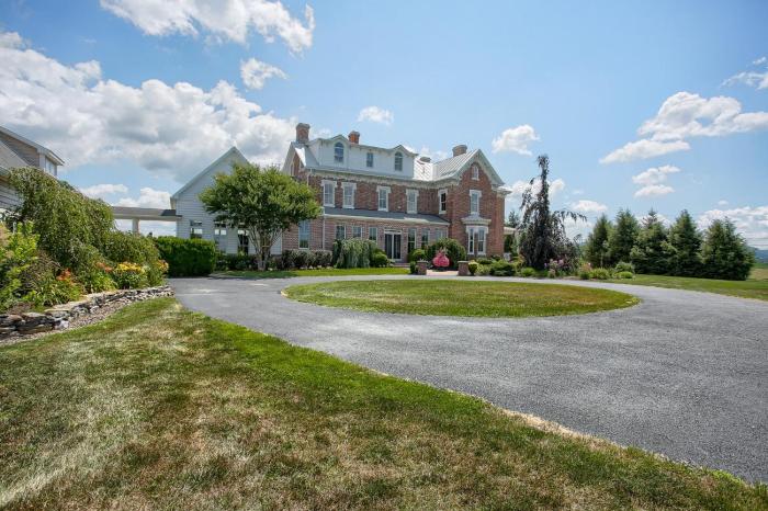 stuart manor bed and breakfast