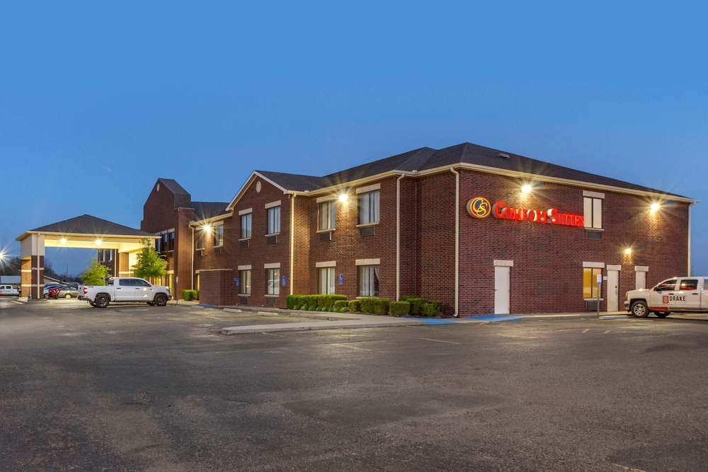 comfort suites plainview