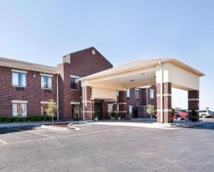 comfort suites plainview