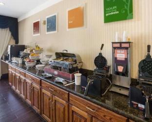 comfort suites plainview