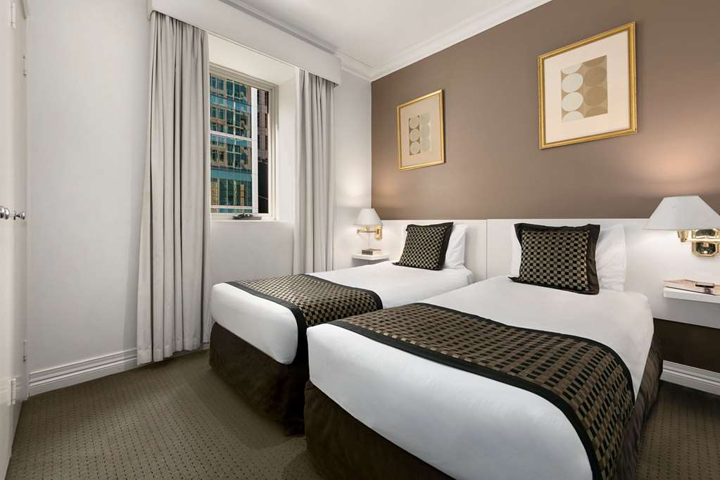 comfort hotel melbourne central