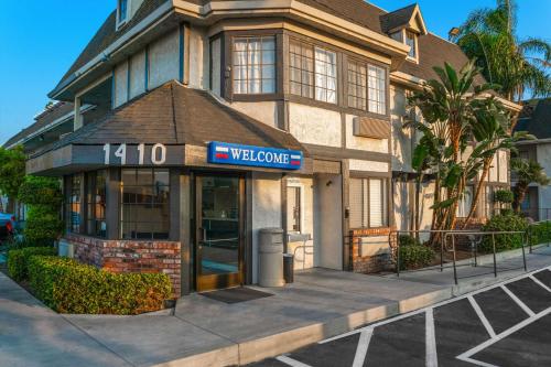 Motel 6 Merced, Ca - North,California>>Merced,2 star