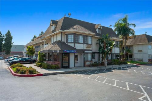 Motel 6 Merced, Ca - North,California>>Merced,2 star