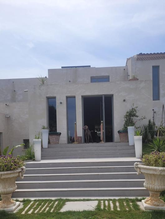 villa blanche