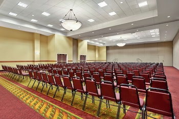 hampton inn and suites dallas mesquite