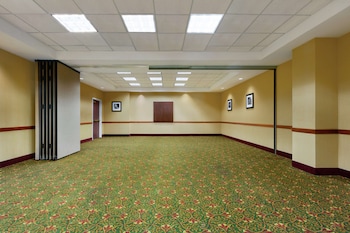 hampton inn and suites dallas mesquite