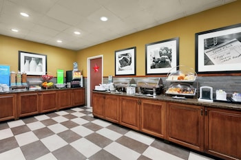 hampton inn and suites dallas mesquite