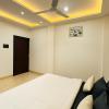he azure 3bhk bunglow nr apollo db city