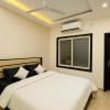 he azure 3bhk bunglow nr apollo db city
