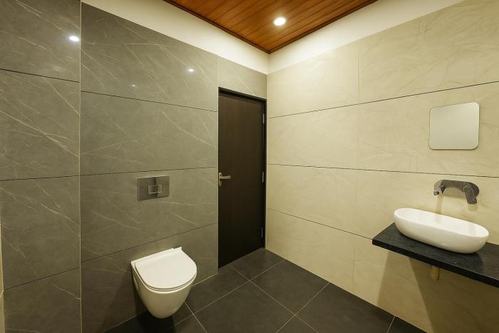 he azure 3bhk bunglow nr apollo db city