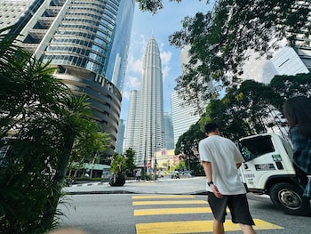 vortex premium suites klcc by schien
