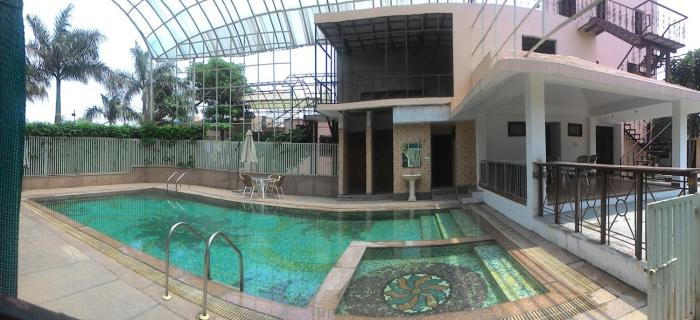 the nikunj hotels