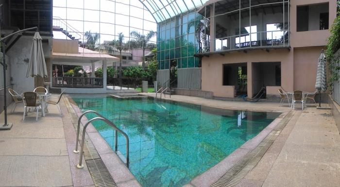 the nikunj hotels