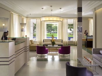 hotel breakwater south beach