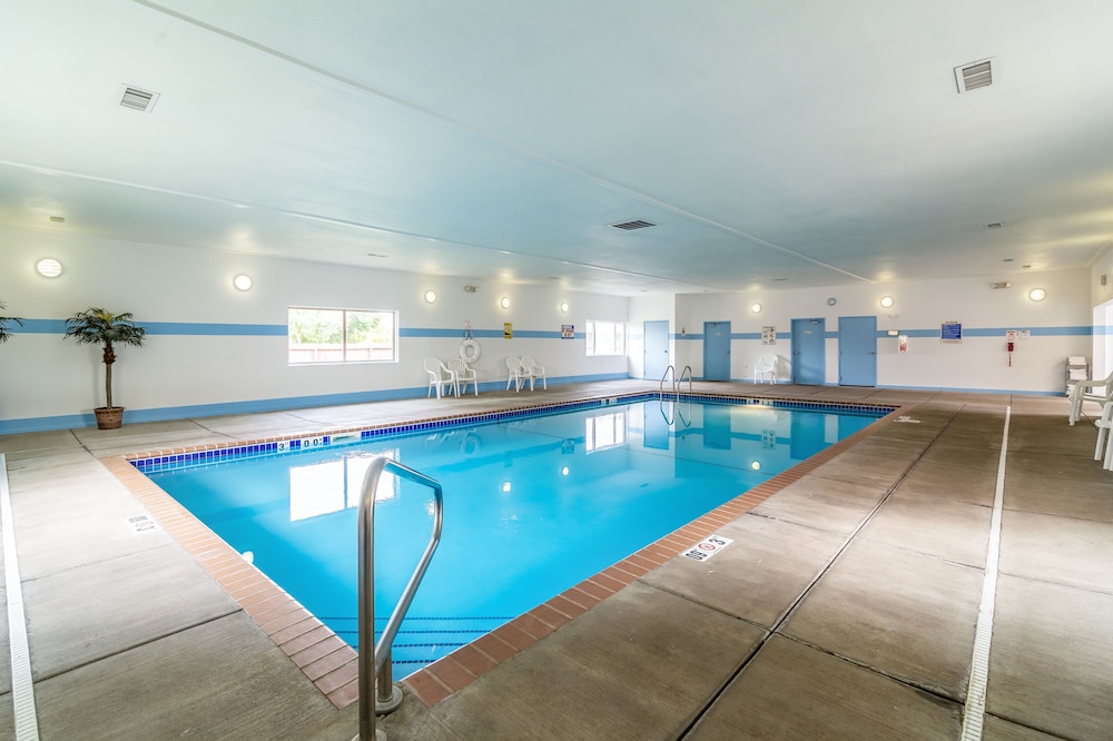 econo lodge miles city