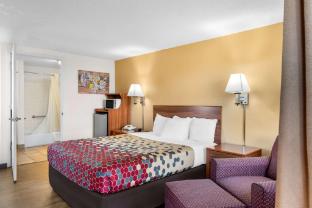 econo lodge miles city