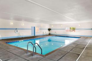 econo lodge miles city