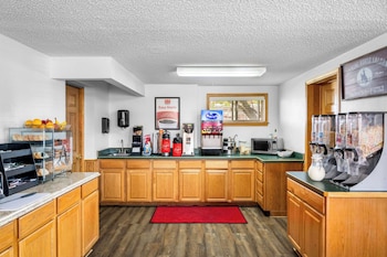 econo lodge miles city