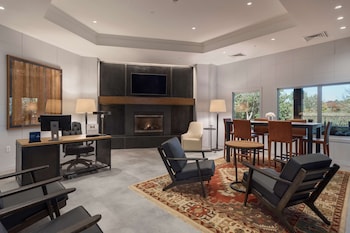 Hilton Boston/Woburn,Downtown Boston>>Boston,4 star